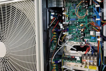 Ремонт плати мульти спліт Daikin Печерськ
